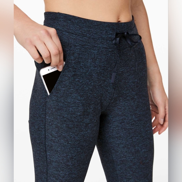 Lululemon Ready to Rulu Jogger 29", Sz 4, Heathered True Navy/ Black - Picture 8 of 14